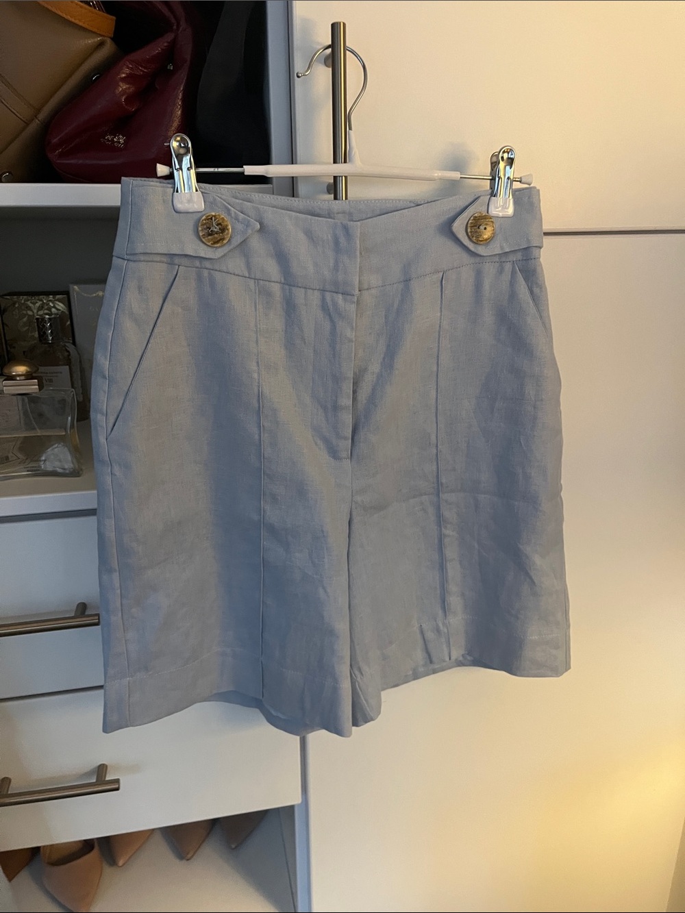 Linen shorts